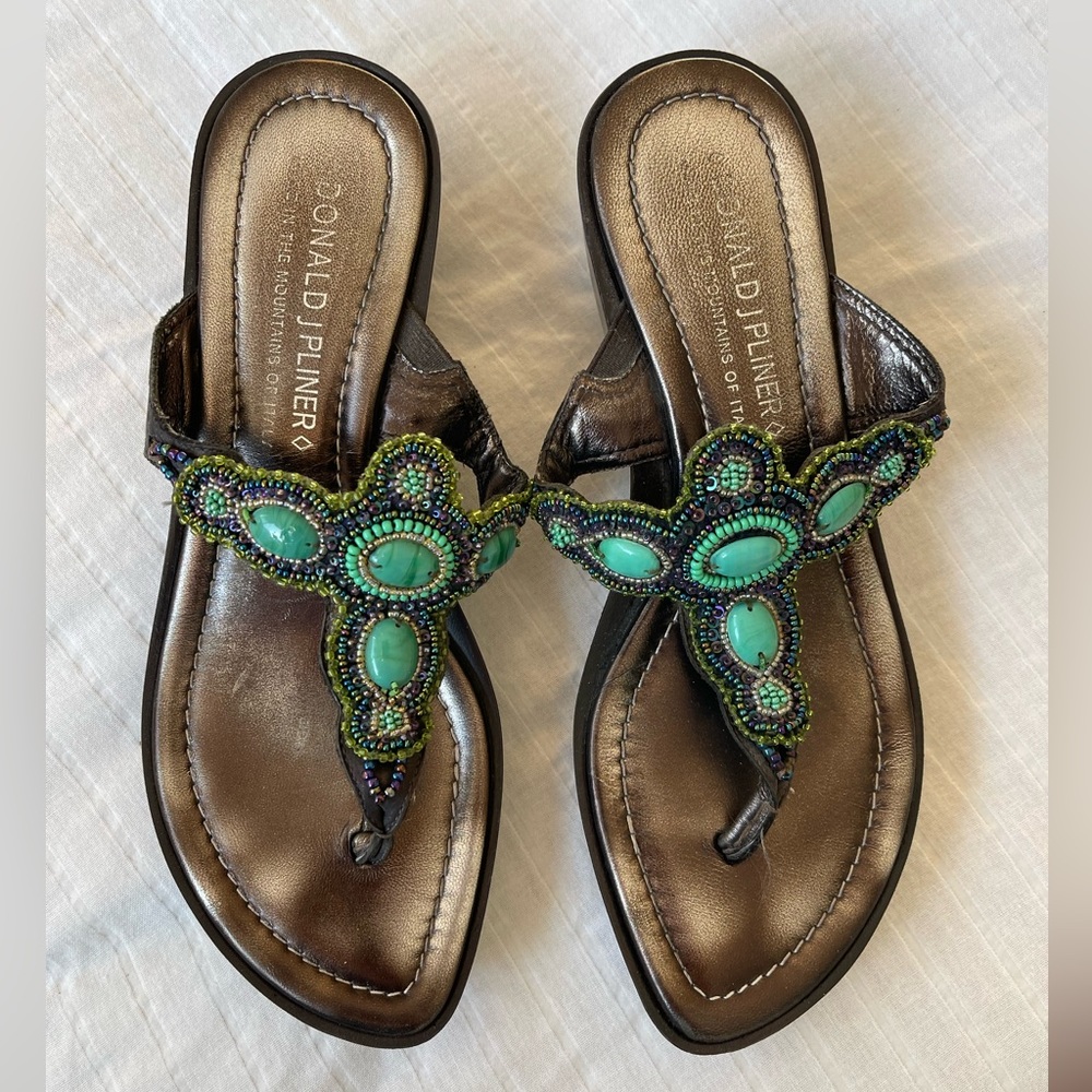 Donald J Pliner, jeweled, wedge sandals, size 8, brown